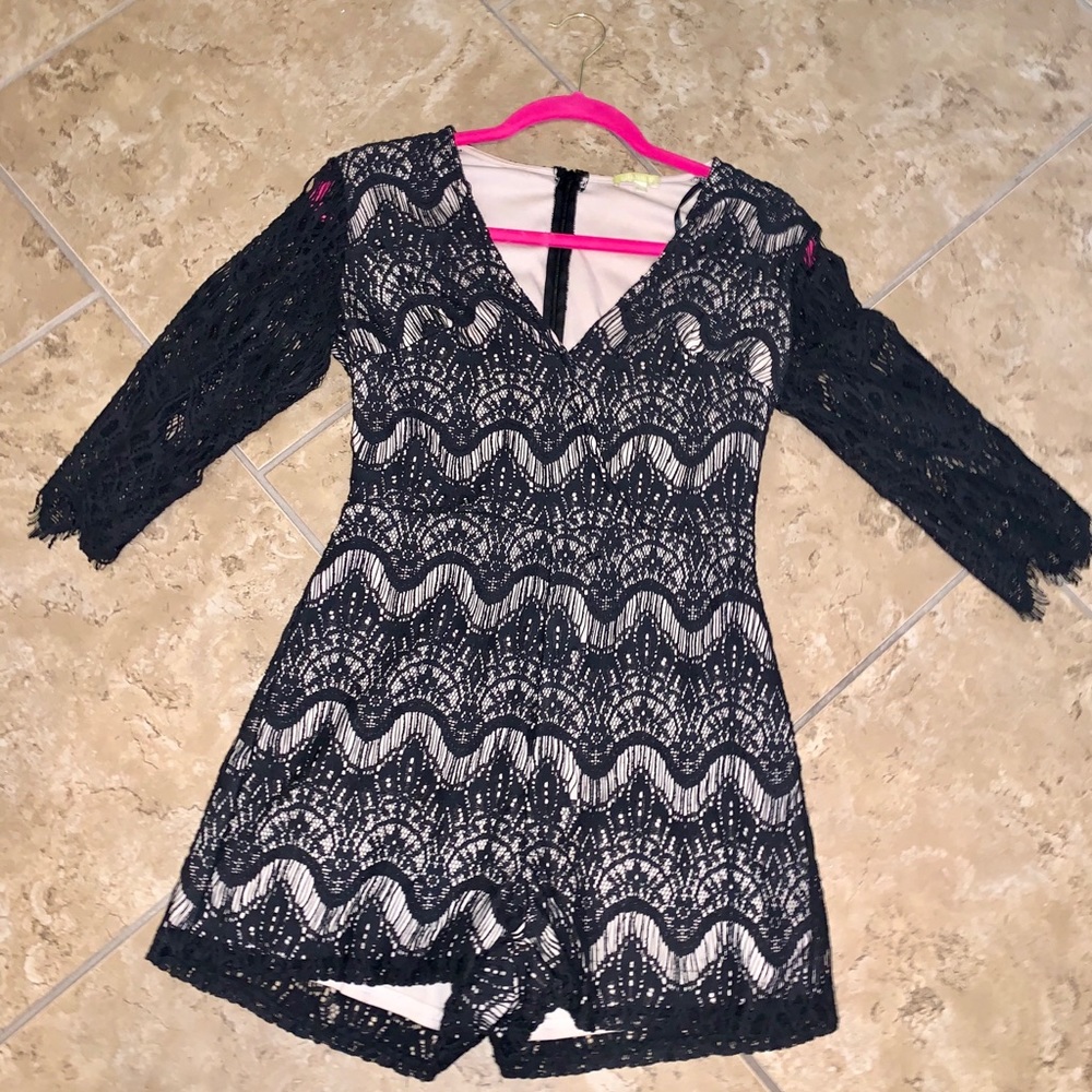 Gianni Bini Black and Tan Lace Romper Date Night Baddy Sexy Jumpsuit Shorts